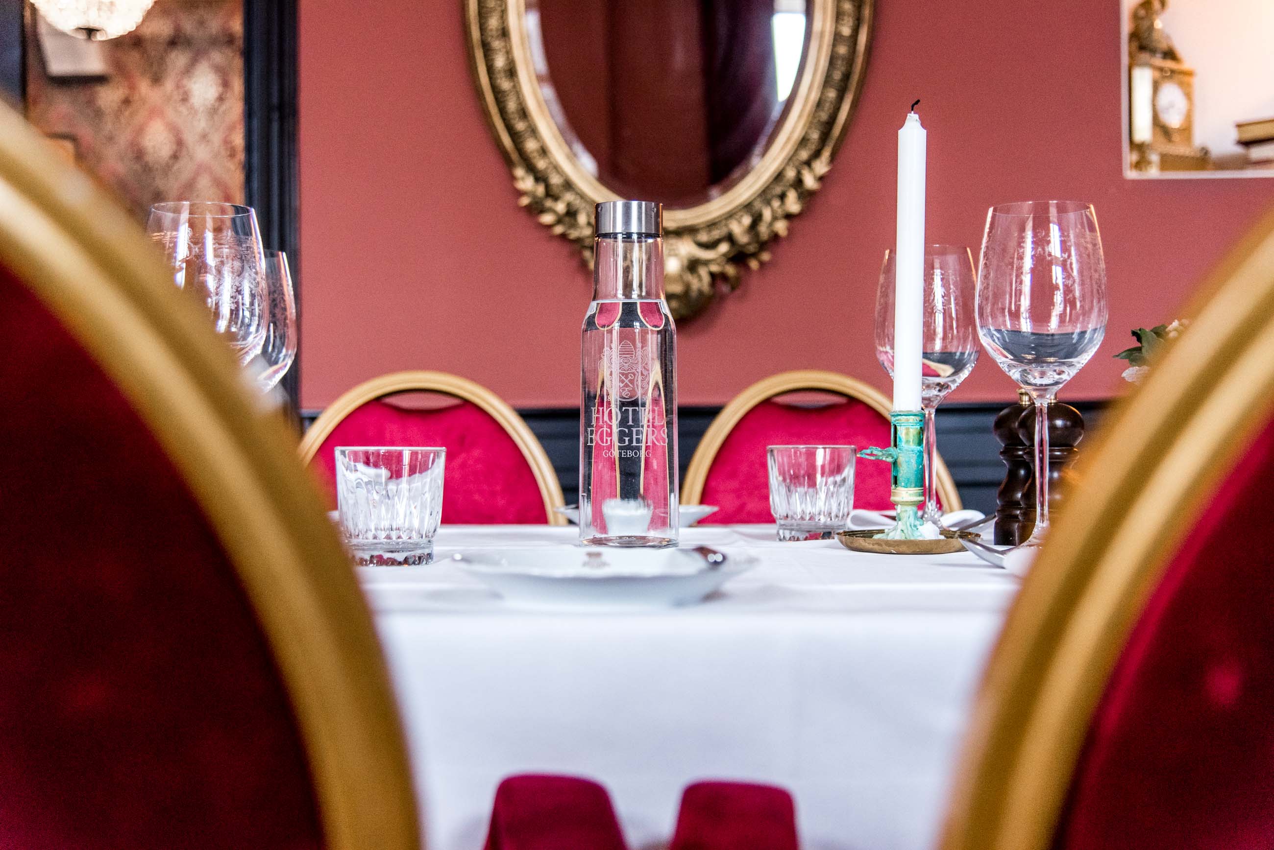 festdukning i clubben