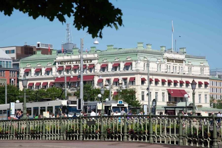 spårvagn med eggers bakom