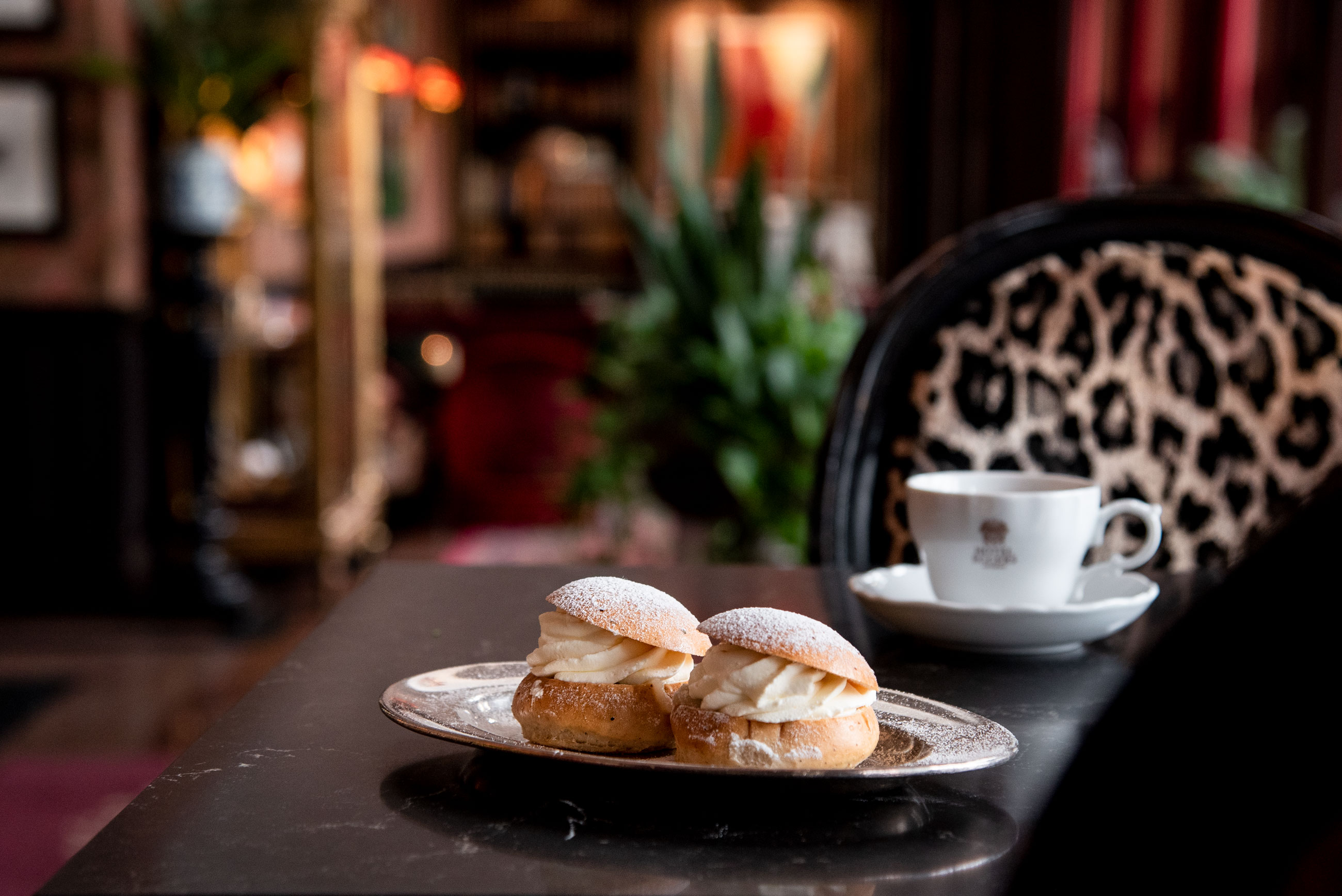 Hetvägg på Hôtel Eggers