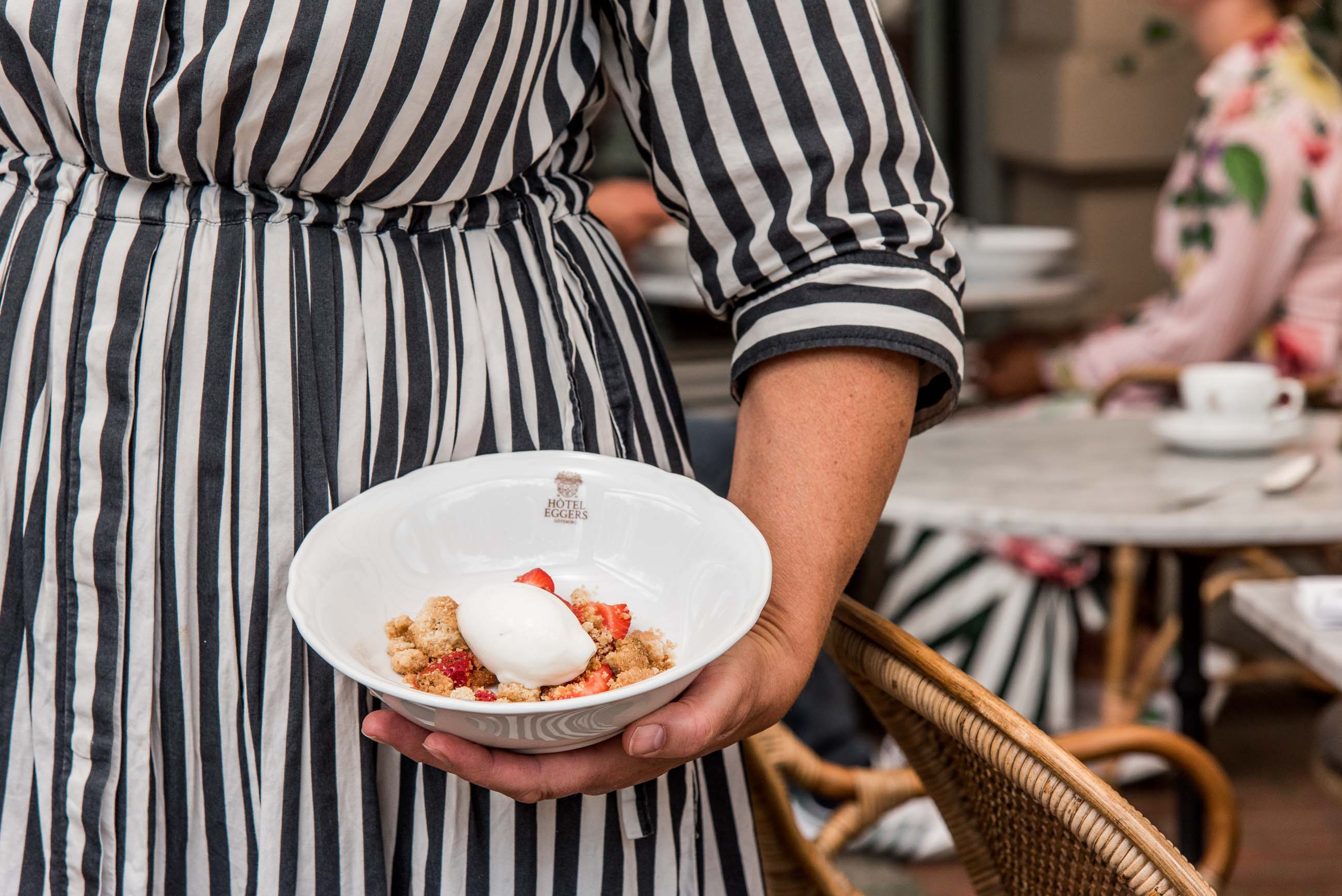 Midsommar på Eggers